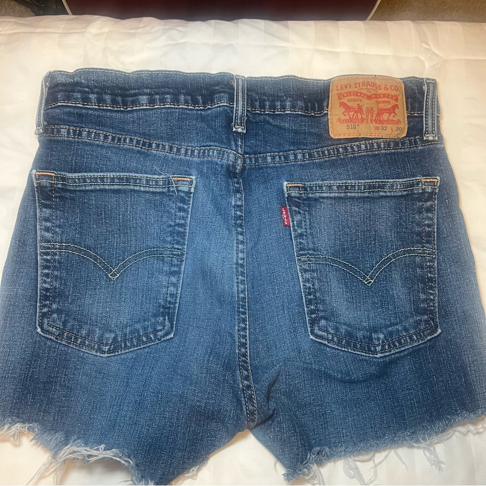 Levi's 510 Size 32x3 Zip Fly Flex Mid Rise Stretch Denim Cutoff Shorts